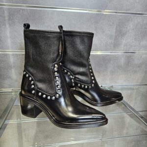 MJUS - Stivaletto a calzino con borchie